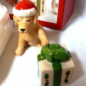 Christma Lenox Golden Lab DOG & PRESENT Salt and Pepper Shakers Holiday